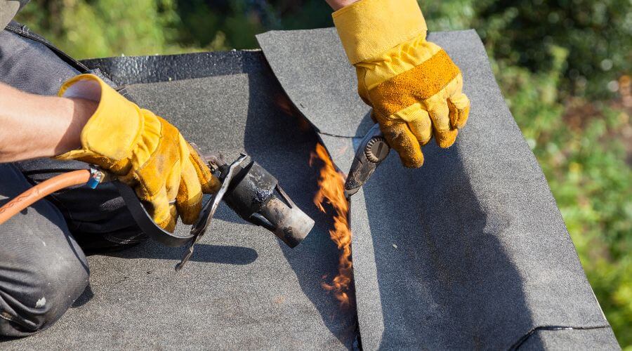 Expert Emergency Roof Repairs services in Hingham, MA